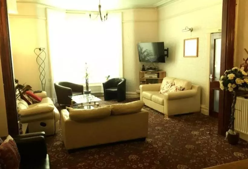 호텔 Kirkstall Guest House