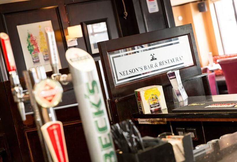 ホテル Marine Court