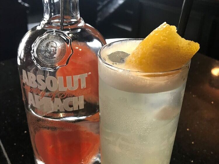 ホテル Marine Court