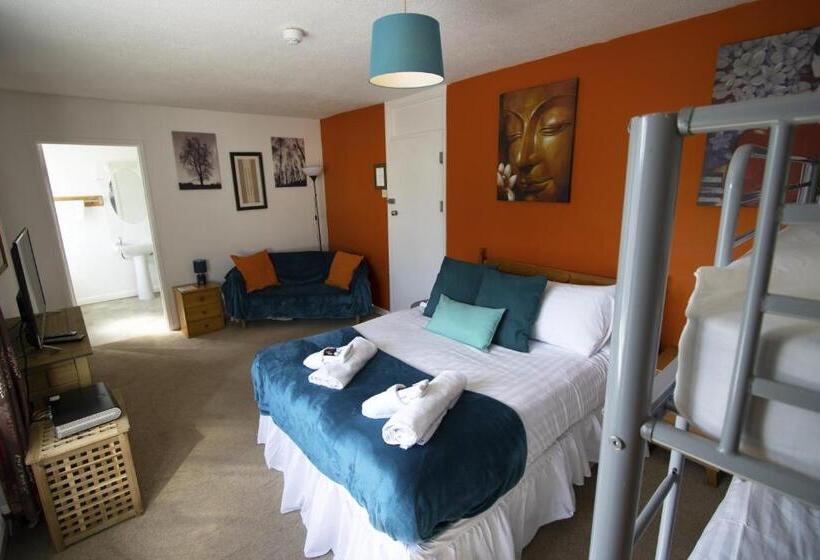 בית מלון כפרי Parsonage Farm Inn