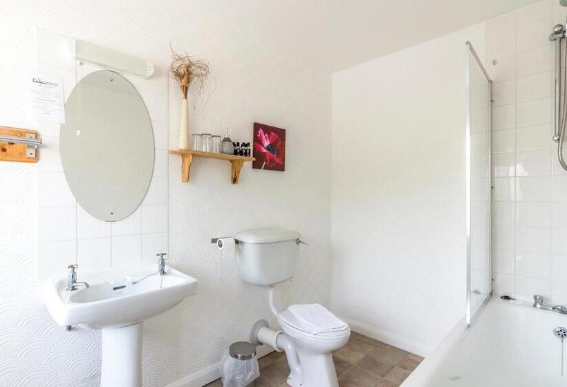 בית מלון כפרי Parsonage Farm Inn