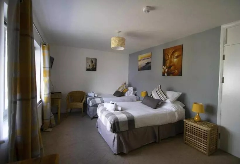 호텔 Parsonage Farm Inn