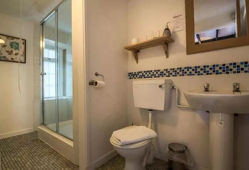 호텔 Parsonage Farm Inn