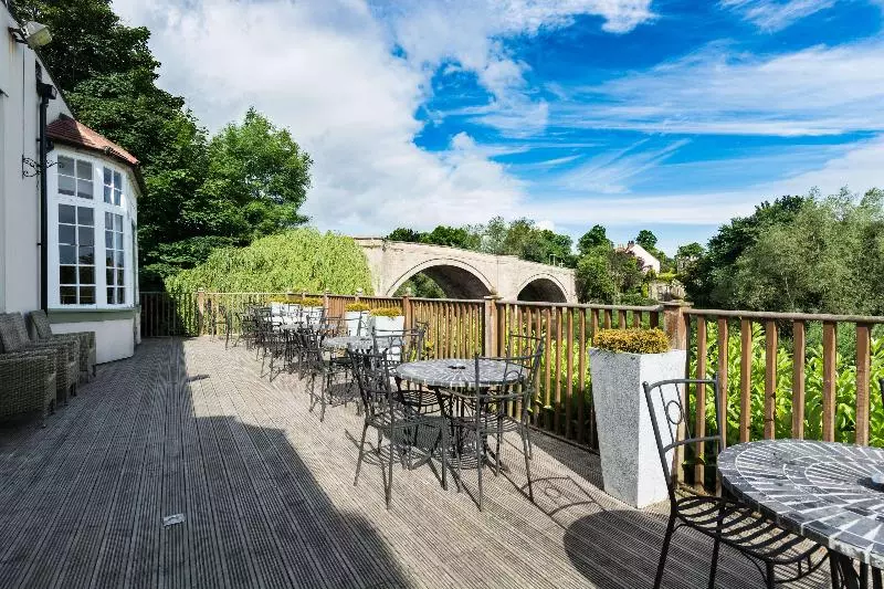 The George Sure Hotel Collection By Best Western