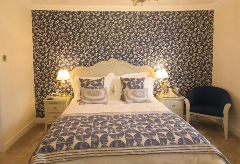 Отель The Malvern Hills