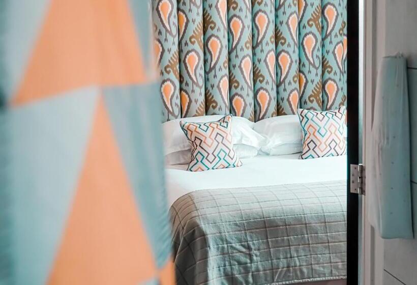 فندق The West Park