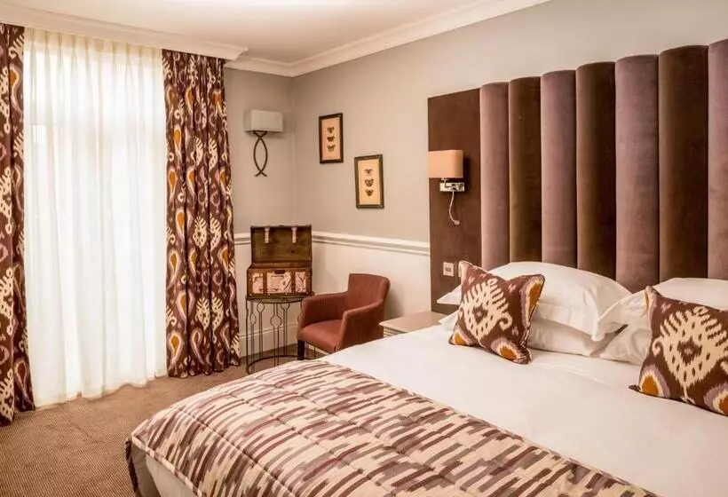 Отель The West Park