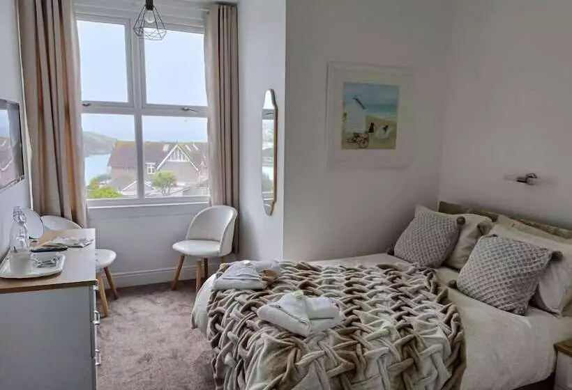 Отель Tregella Guest House