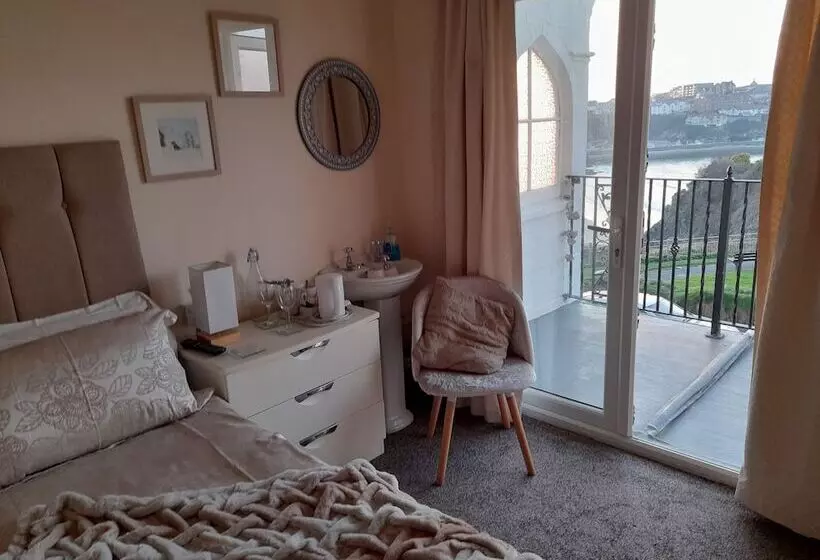 Отель Tregella Guest House