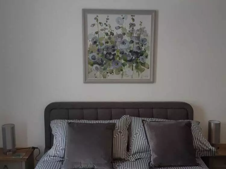 Отель Tregella Guest House