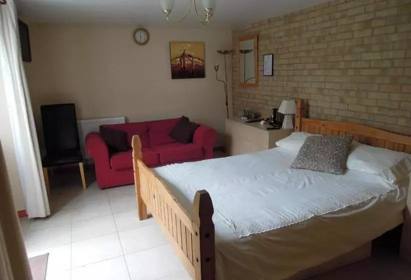 בית מלון כפרי The Rosery