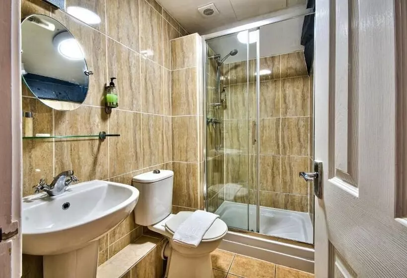 The George   Sure Hotel Collection By Best Western
