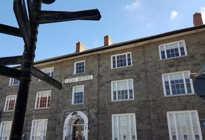 هتل Lion Builth Wells