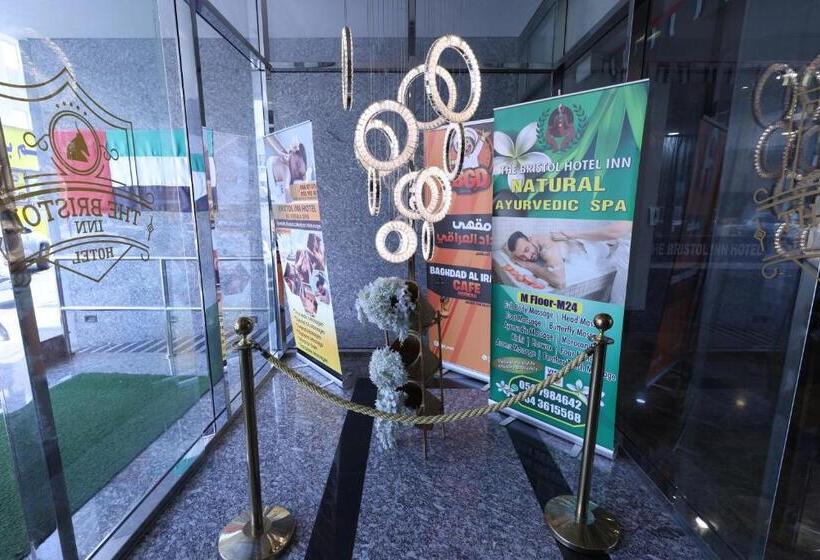 هتل The Bristol Inn