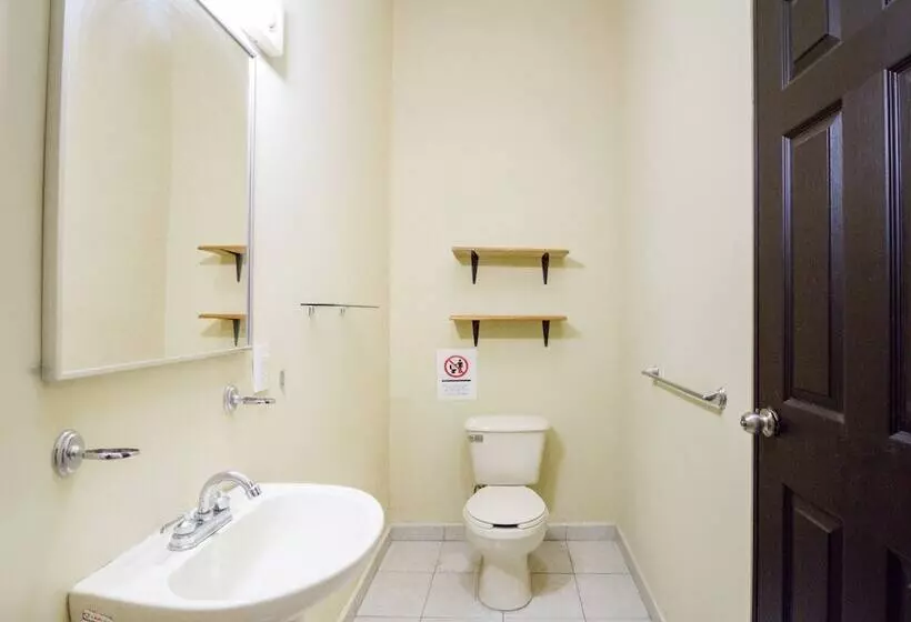 Hotelli Ecohabit Monterrey