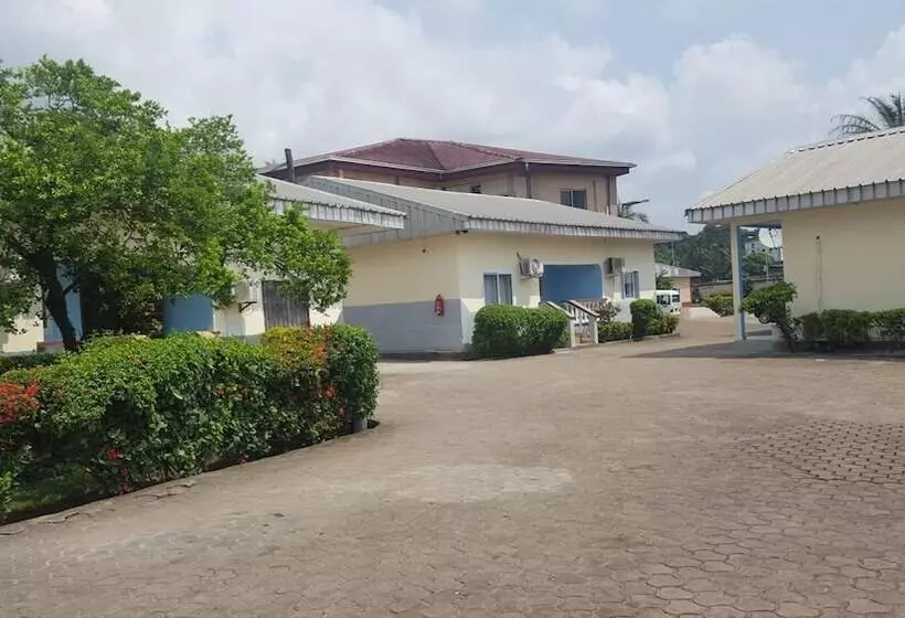 هتل Fini Downtown