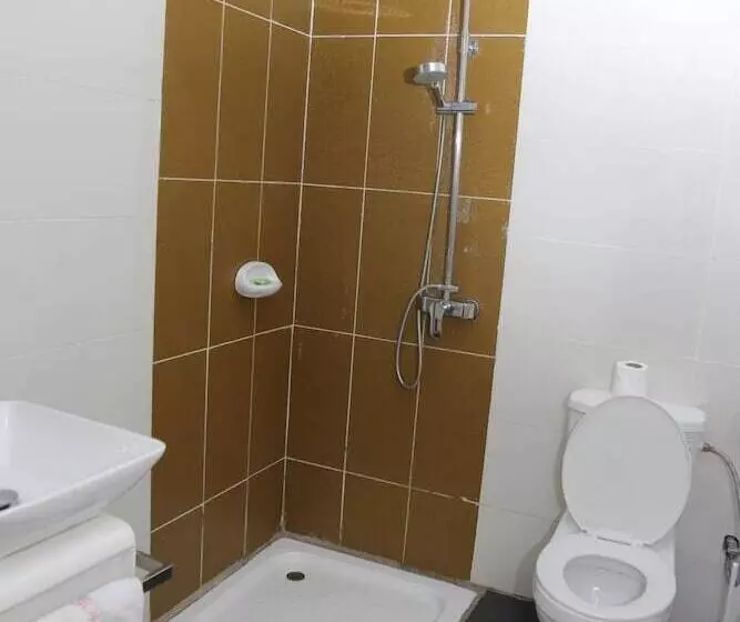 هتل Fini Downtown