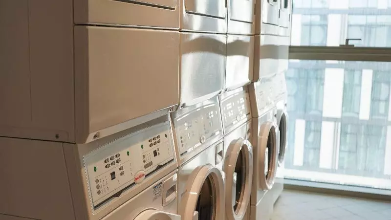 هتل Staybridge Suites Dubai Al Maktoum Airport, An Ihg