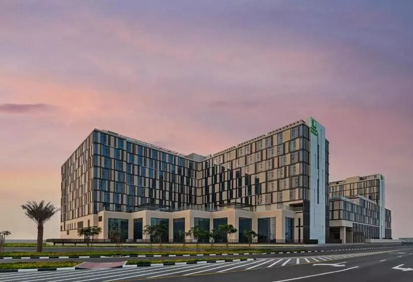 هتل Staybridge Suites Dubai Al Maktoum Airport, An Ihg