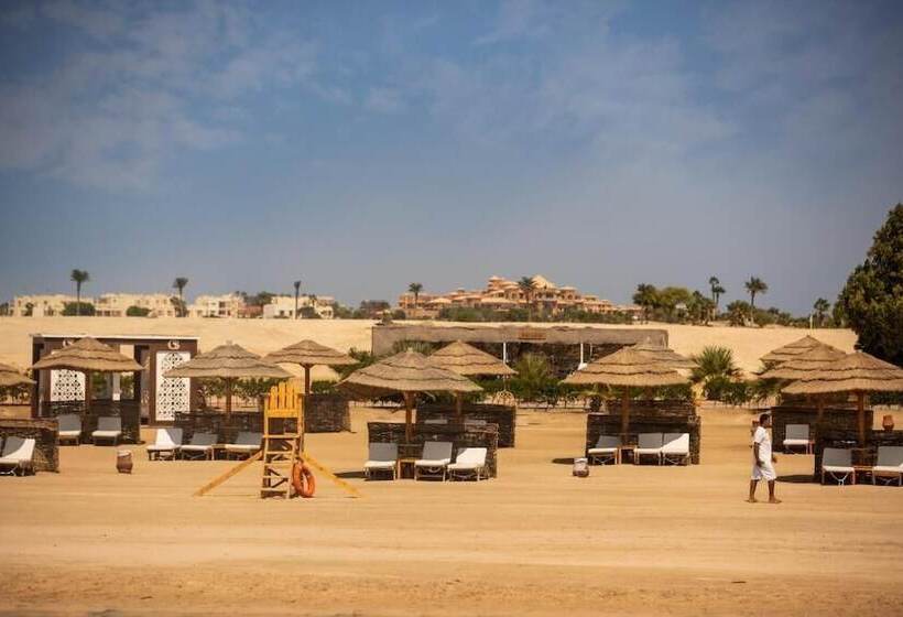 هتل The Lodge By Cascades Soma Bay