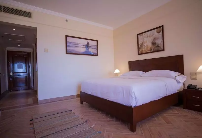 هتل The Lodge By Cascades Soma Bay