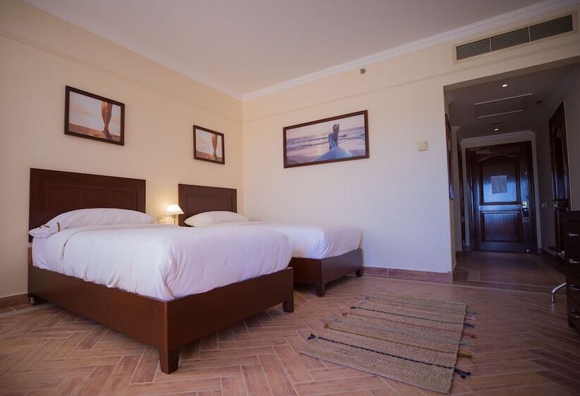 هتل The Lodge By Cascades Soma Bay