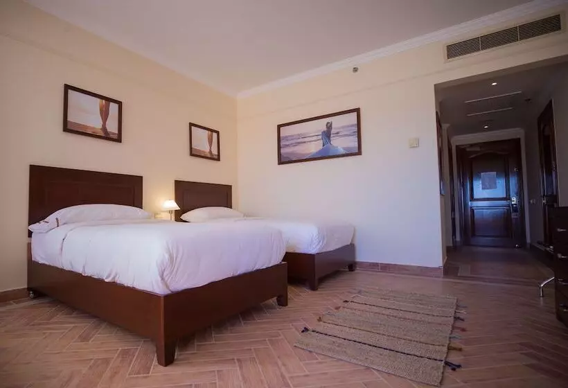 هتل The Lodge By Cascades Soma Bay