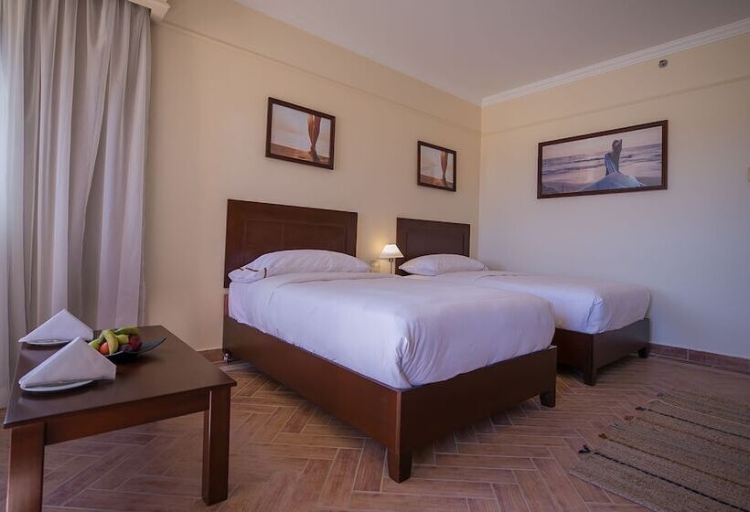 هتل The Lodge By Cascades Soma Bay