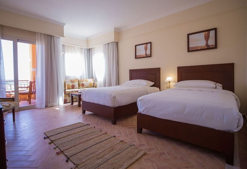 هتل The Lodge By Cascades Soma Bay