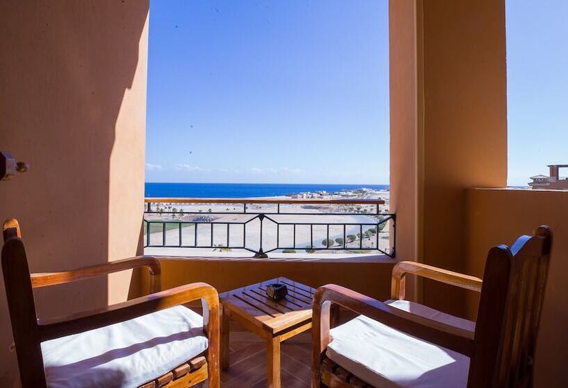 هتل The Lodge By Cascades Soma Bay