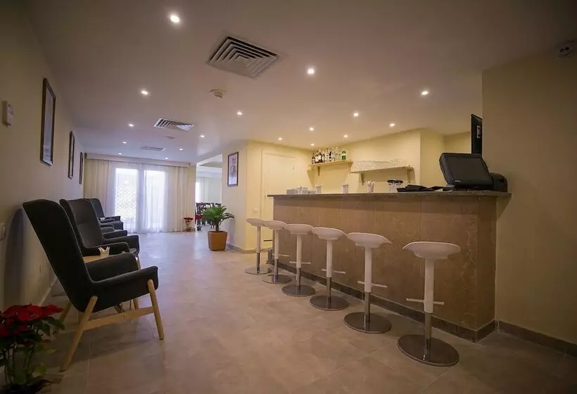 هتل The Lodge By Cascades Soma Bay