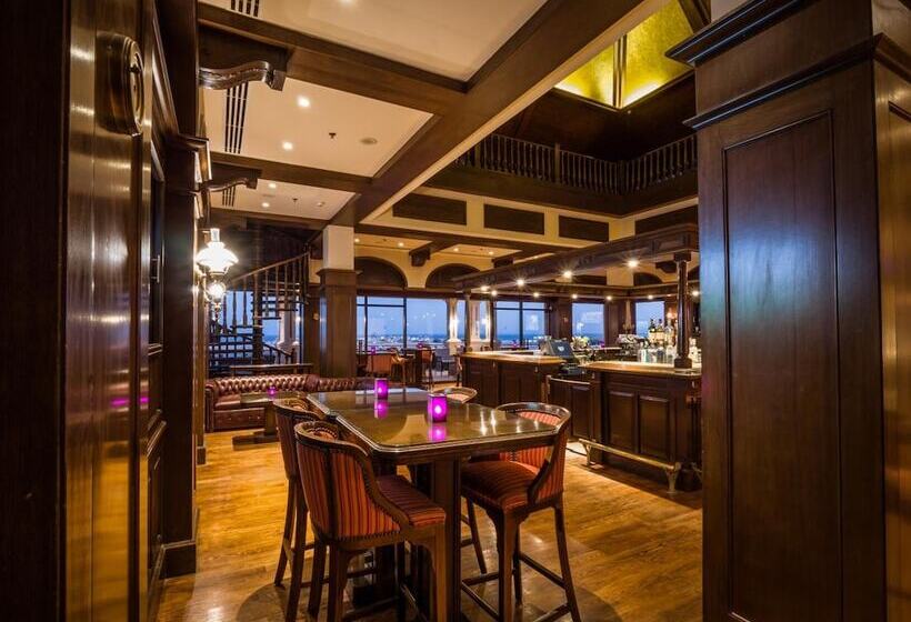 هتل The Lodge By Cascades Soma Bay