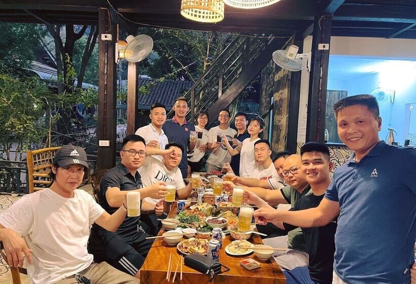 Mai Chau Rustic Home Hostel