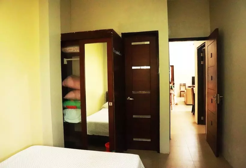 پانسیون Eme's Apartelle