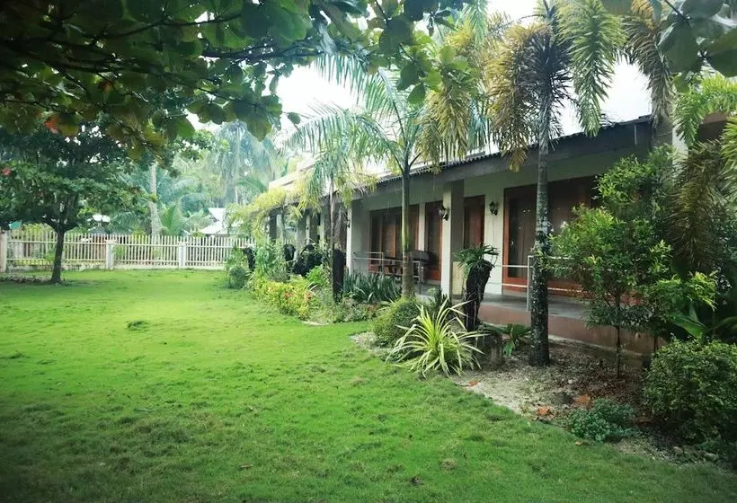 پانسیون Eme's Apartelle