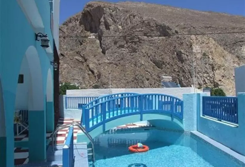 پانسیون Mm Studios Perissa