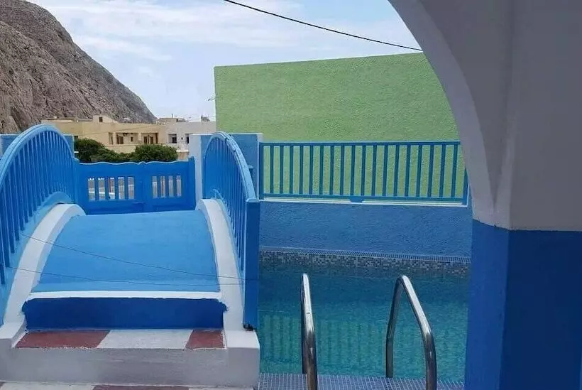 پانسیون Mm Studios Perissa