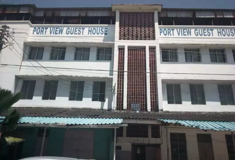 پانسیون Port View Guest House