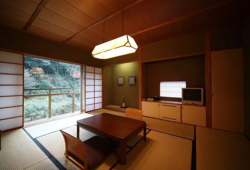 旅館 Saga Ureshino Spa Shiibasanso