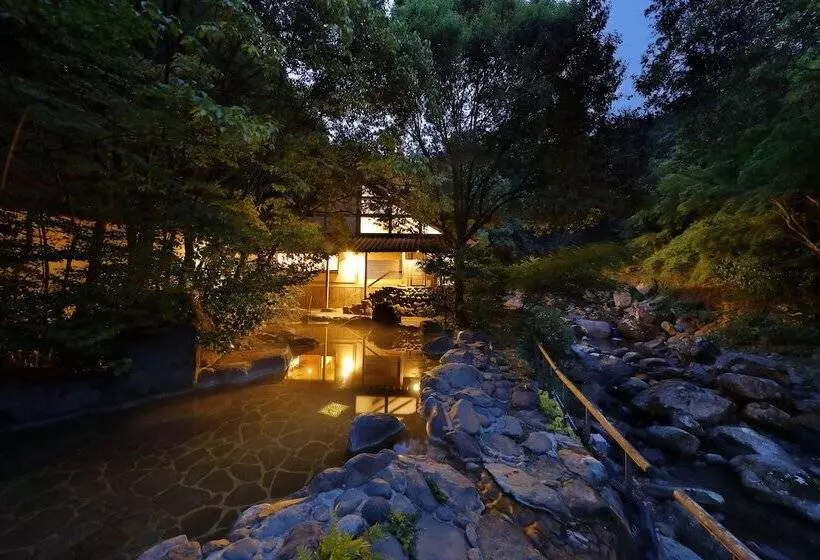 旅館 Saga Ureshino Spa Shiibasanso
