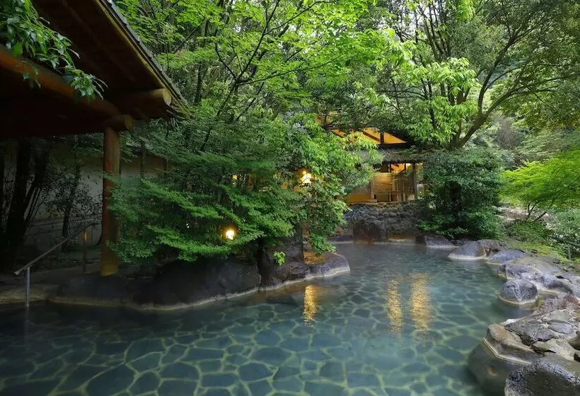 旅館 Saga Ureshino Spa Shiibasanso
