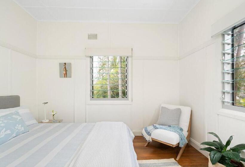 A Perfect Stay The White Rabbit