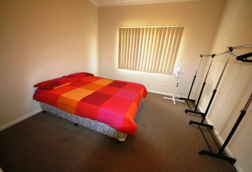 Beach Break At Hat Head 22 Bay St No Sheets Or Towels Provided