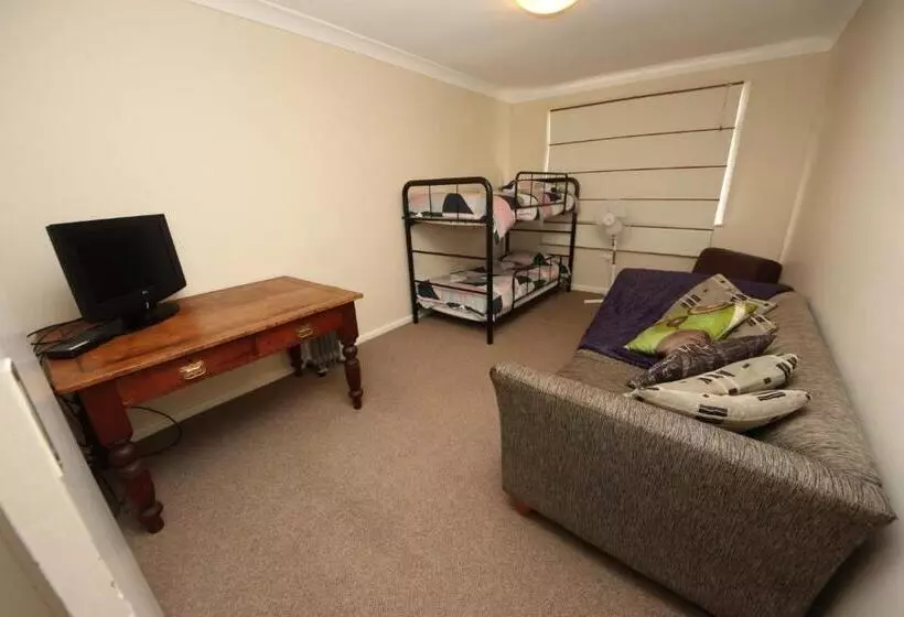 Beach Break At Hat Head   22 Bay St   No Sheets Or Towels Provided