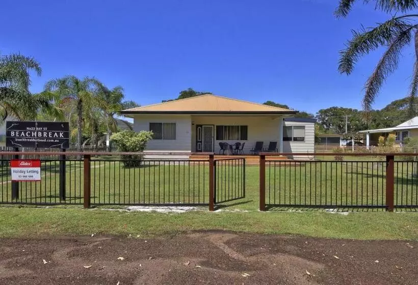 Beach Break At Hat Head   22 Bay St   No Sheets Or Towels Provided