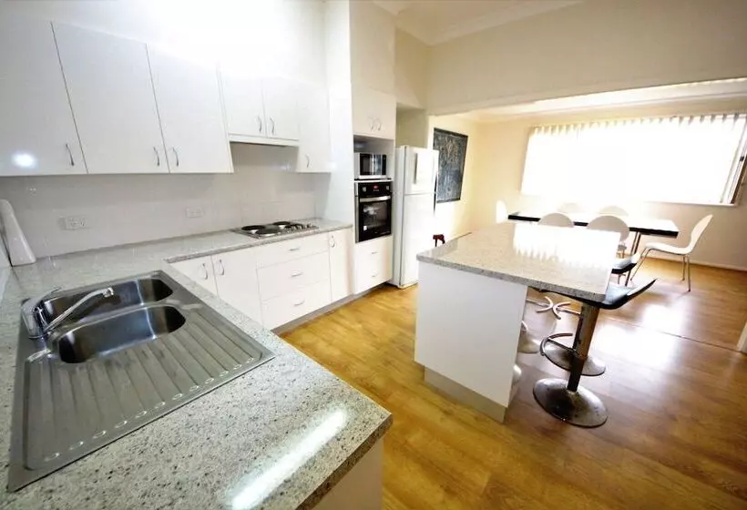 Beach Break At Hat Head   22 Bay St   No Sheets Or Towels Provided