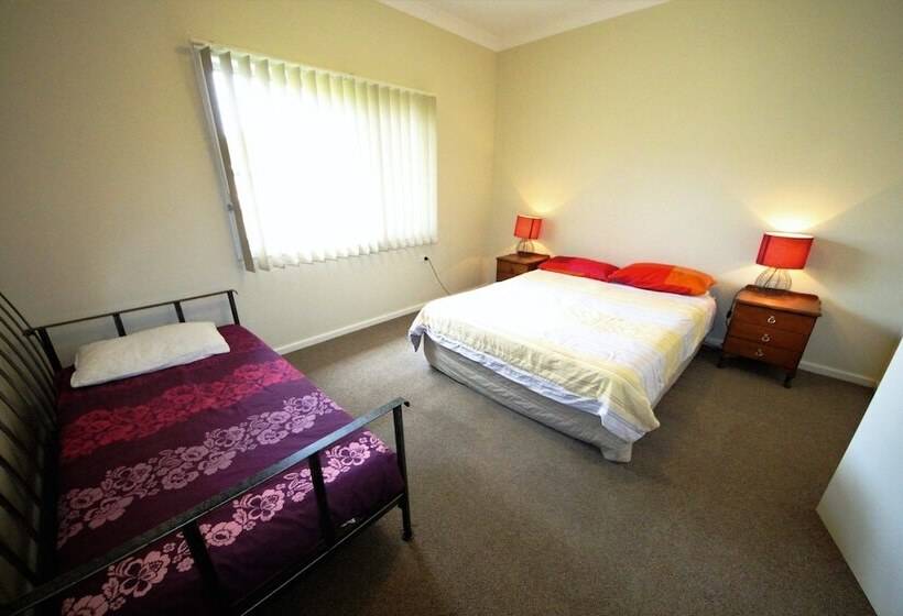 Beach Break At Hat Head 22 Bay St No Sheets Or Towels Provided