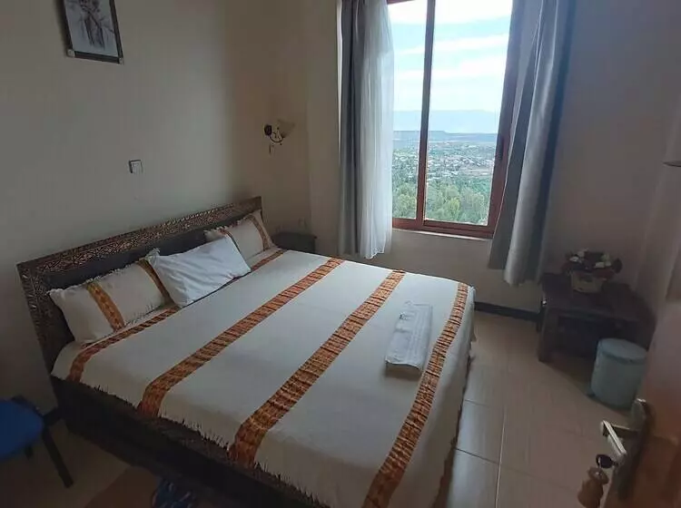 هتل Room In Bb  Lalibela Roha Tour And Travel