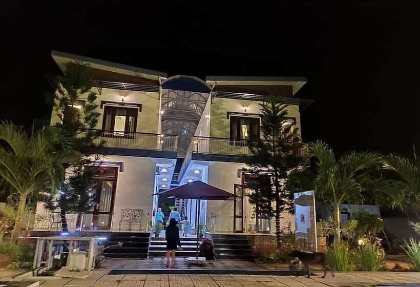 هتل Villa Sapphire Ho Tram