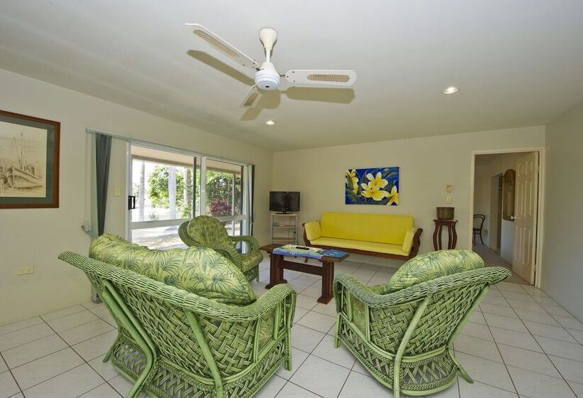 John S Tropical Island Home